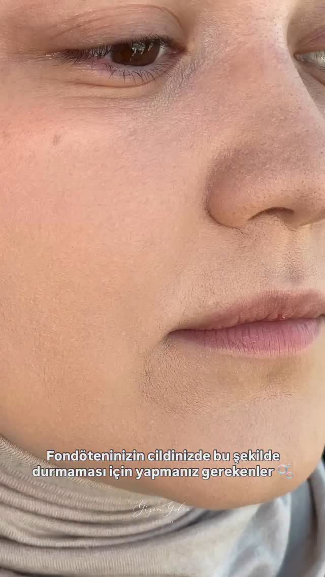 Fondöteninizin cildinizde daha pürüzsüz durması için yapmanız gerekenleri sizler için paylaştık✨