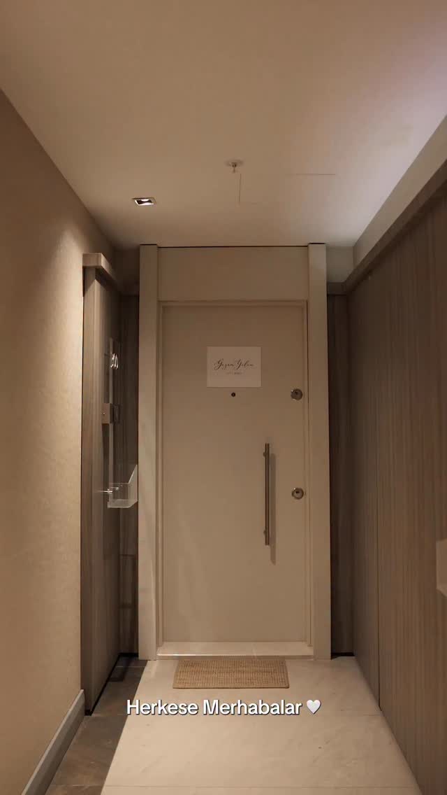 Siz de bu sürecin bir parçası olmak ve hikayenize eşlik etmemizi isterseniz, bilgi ve randevu için bizimle iletişime geçebilirsiniz🤍